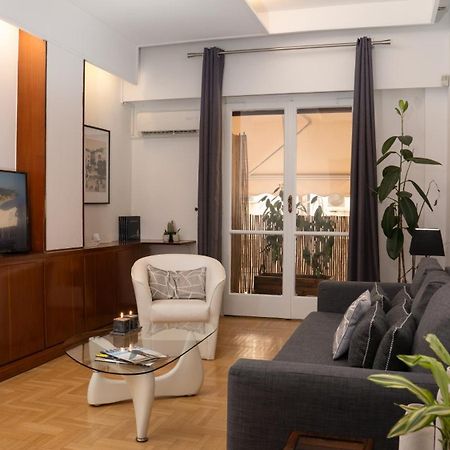 Quiet City Center Apt On A Pedestrian Street Афины Экстерьер фото